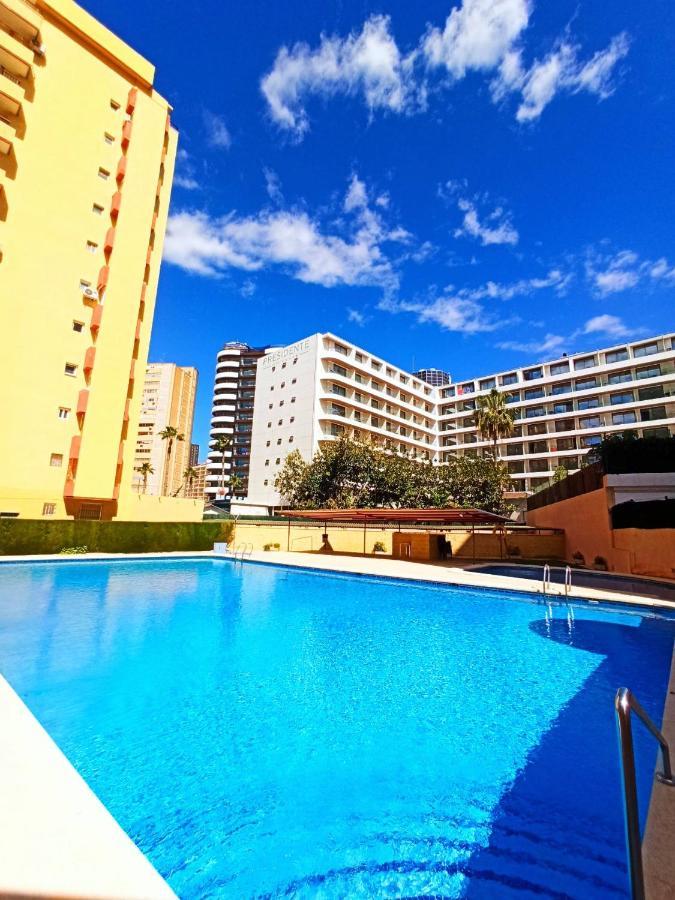 Filipinas Levante Beach 베니돔 외부 사진